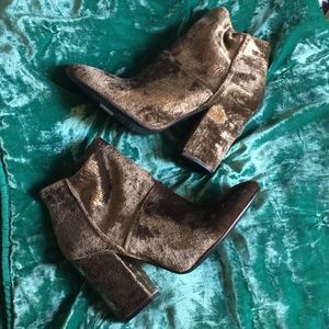 Charles David Celeste Bootie